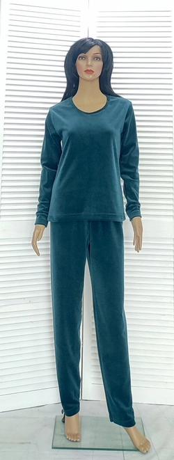 Домашний костюм велюровый кофта и штаны